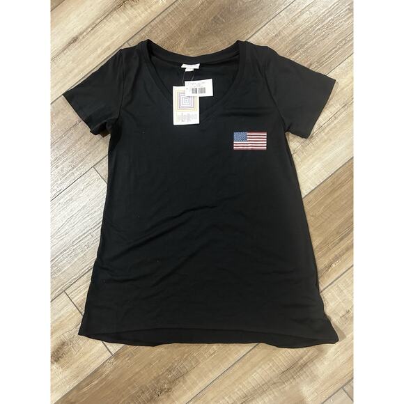 LuLaRoe Christy T XS Americana All American Summer flag NWT Black V tshirt - Picture 1 of 4